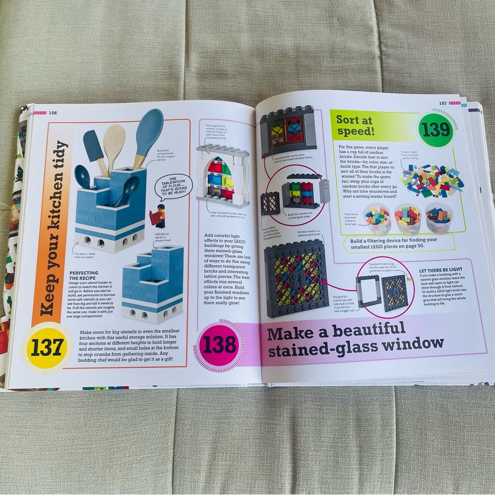 LEGO building book - Picture 4 of 4